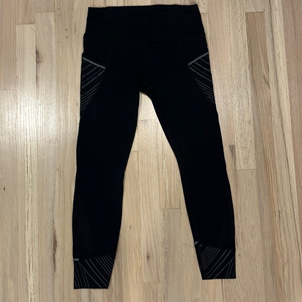 Athleta pocket reflective leggings - FINAL PRICE DROP!